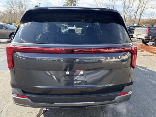 2026 Kia Carnival SX