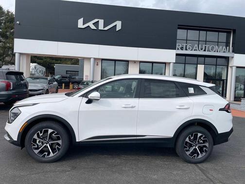 2025 Kia Sportage EX