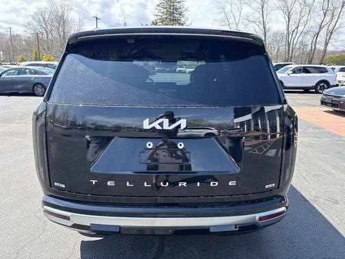Ebony Black 2027 Kia Telluride SX