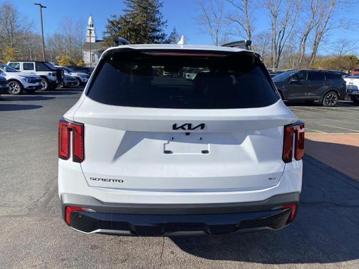 2026 Kia Sorento SX
