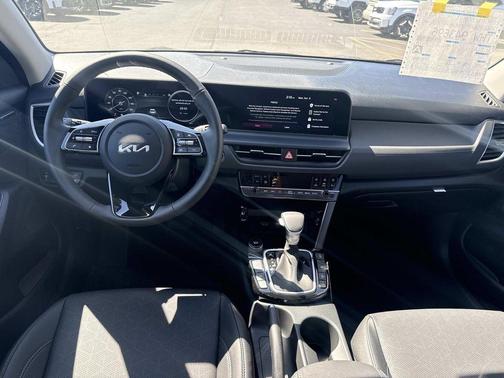 Gravity Gray 2026 Kia Seltos EX