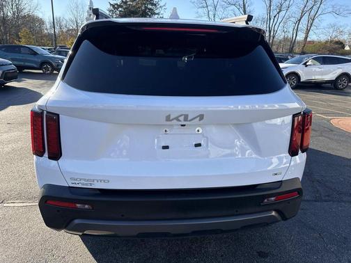 2023 Kia Sorento X-Line S