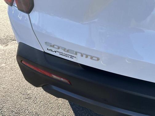 2023 Kia Sorento X-Line S