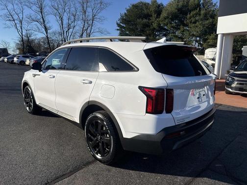 2023 Kia Sorento X-Line S