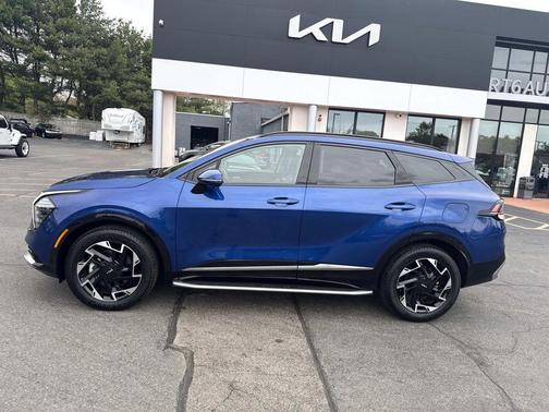 Sapphire Blue 2024 Kia Sportage SX-Prestige