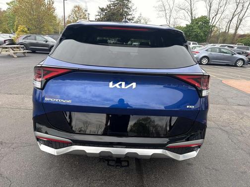 Sapphire Blue 2024 Kia Sportage SX-Prestige