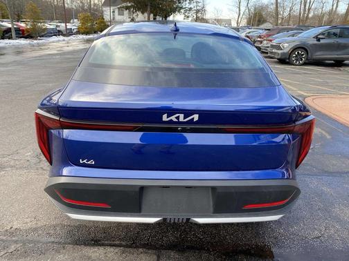 2025 Kia K4 EX