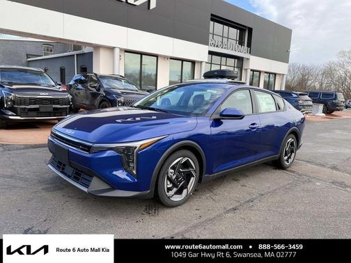 2025 Kia K4 EX
