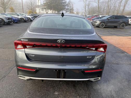 2021 Kia K5 EX