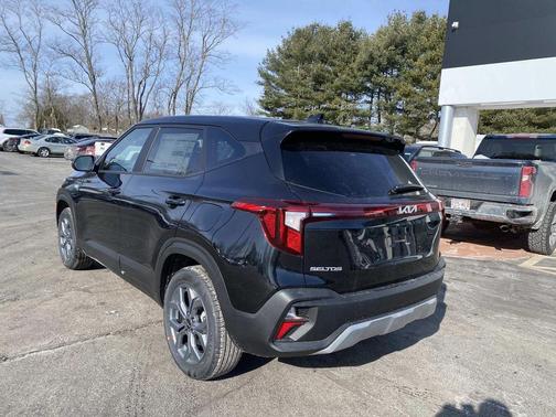 2026 Kia Seltos LX