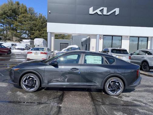 2026 Kia K4 EX
