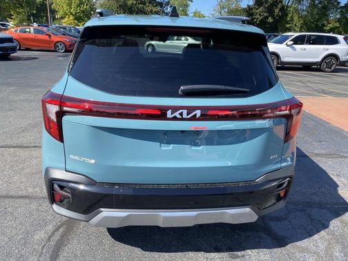 2026 Kia Seltos EX