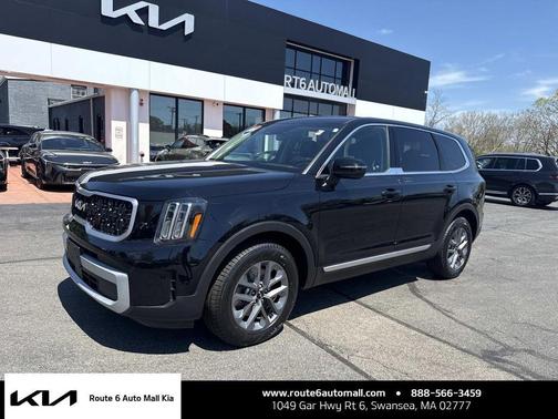 Ebony Black 2024 Kia Telluride LX