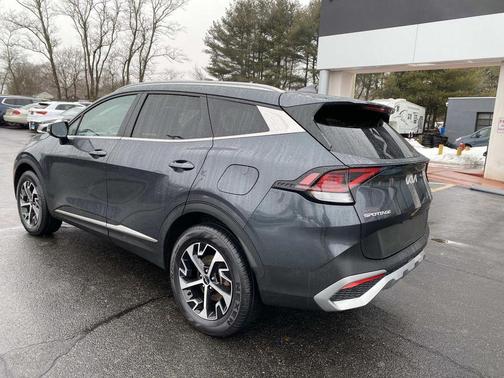 2023 Kia Sportage EX