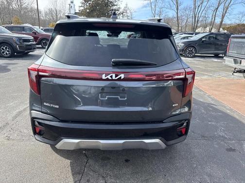 2024 Kia Seltos S