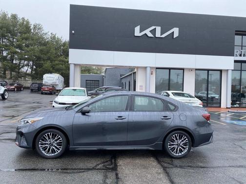 Gravity Gray 2023 Kia Forte GT-Line
