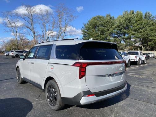 2026 Kia Carnival Hybrid EX