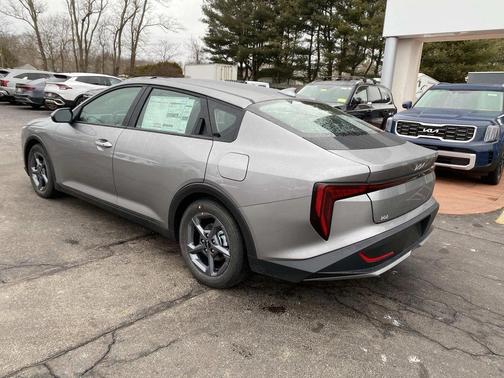 2026 Kia K4 