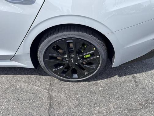 Wolf Gray 2026 Kia K5 GT