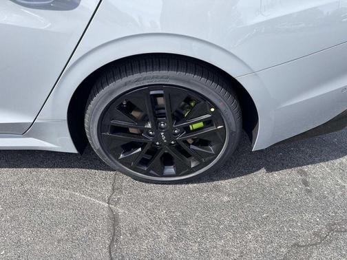 Wolf Gray 2026 Kia K5 GT