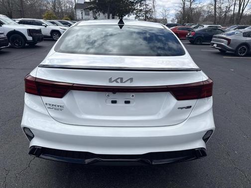 Snow White Pearl 2023 Kia Forte GT-Line