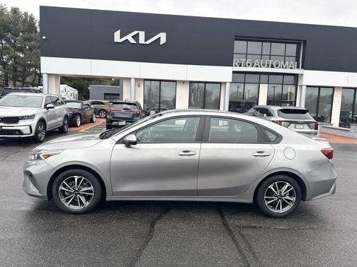 Steel Gray 2023 Kia Forte LXS