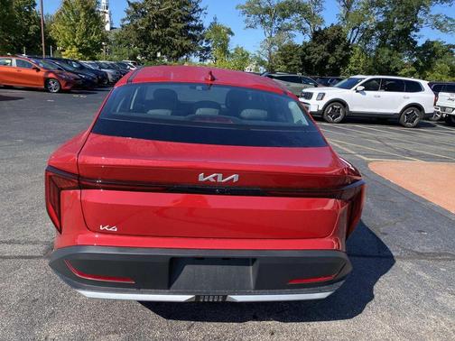2025 Kia K4 EX