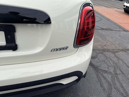 2022 MINI Hardtop Oxford Edition