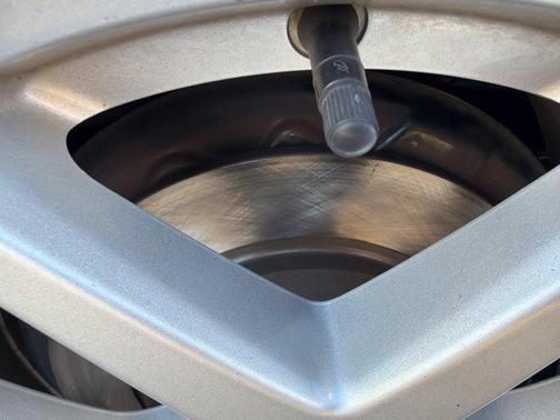 Carbonized Gray Metallic 2023 Ford Edge SEL