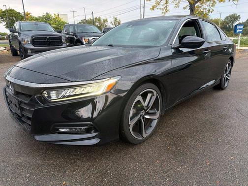 Crystal Black Pearl 2019 Honda Accord Sport