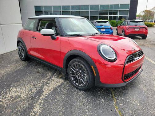2025 MINI Hardtop Cooper