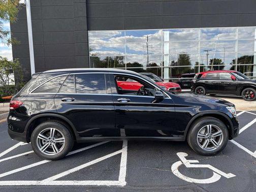 2022 Mercedes-Benz GLC 300 4MATIC