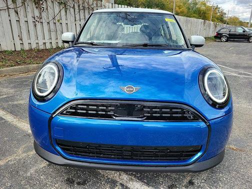 2025 MINI Hardtop Cooper