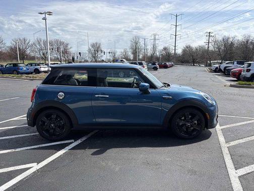 Island Blue Metallic 2024 MINI Hardtop Cooper S