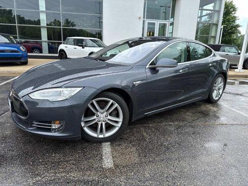 2016 Tesla Model S 70D