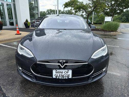 2016 Tesla Model S 70D