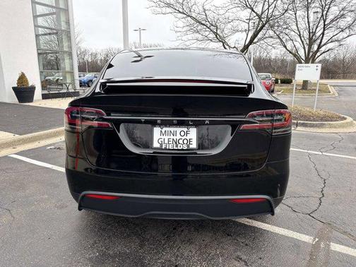 2024 Tesla Model X Long Range