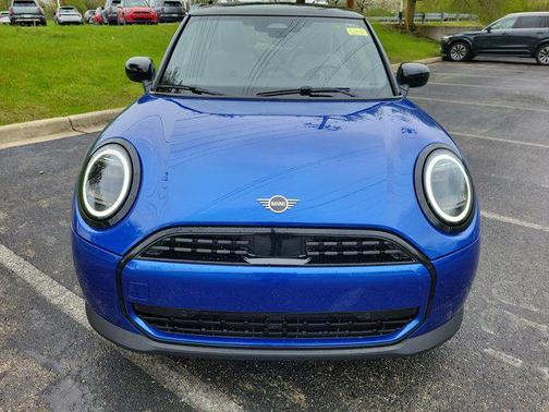 2025 MINI Hardtop Cooper