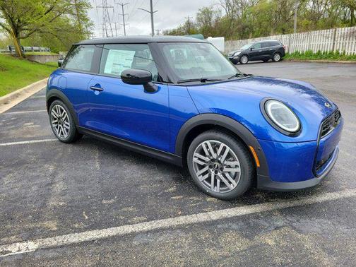 2025 MINI Hardtop Cooper