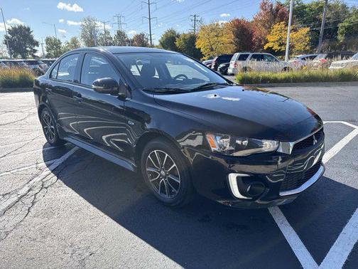 2017 Mitsubishi Lancer ES