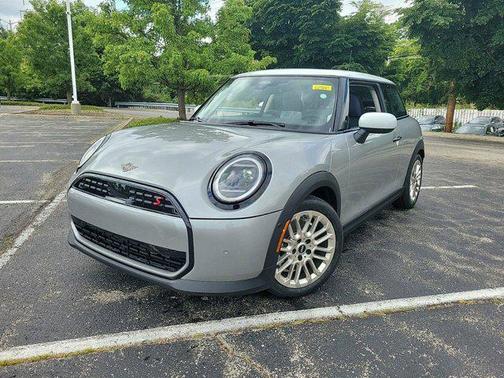 2025 MINI Hardtop Cooper S