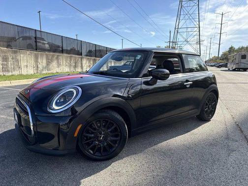 2023 MINI Hardtop Cooper