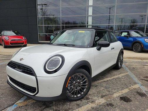 2025 MINI Hardtop Cooper