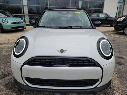 2025 MINI Hardtop Cooper