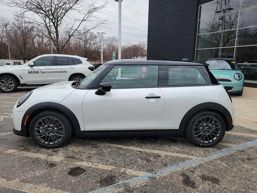 2025 MINI Hardtop Cooper