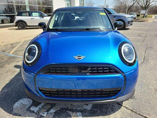 2025 MINI Hardtop Cooper