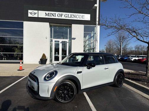 2023 MINI Hardtop Cooper