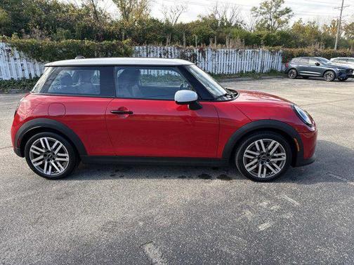 2025 MINI Hardtop Cooper