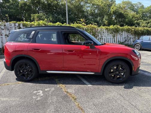 Chili Red II 2026 MINI Countryman Cooper S ALL4