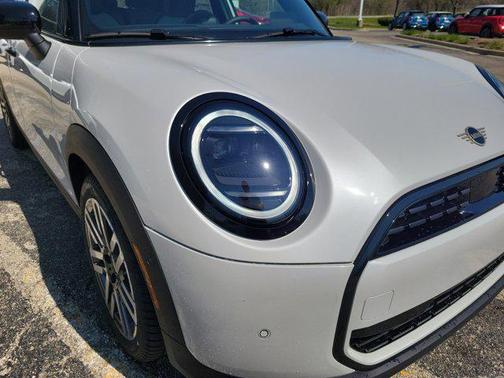 2025 MINI Hardtop Cooper